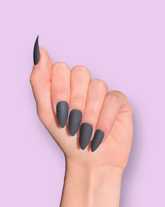 Black Sharp Nails