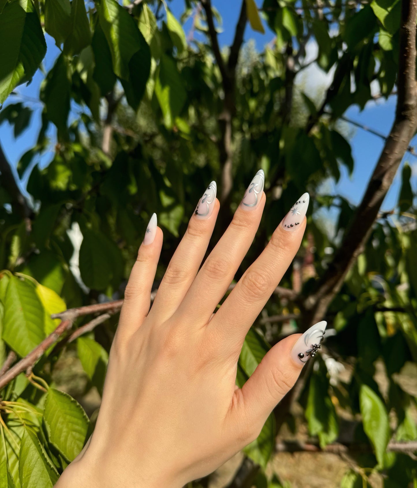 Silver Aura Nails